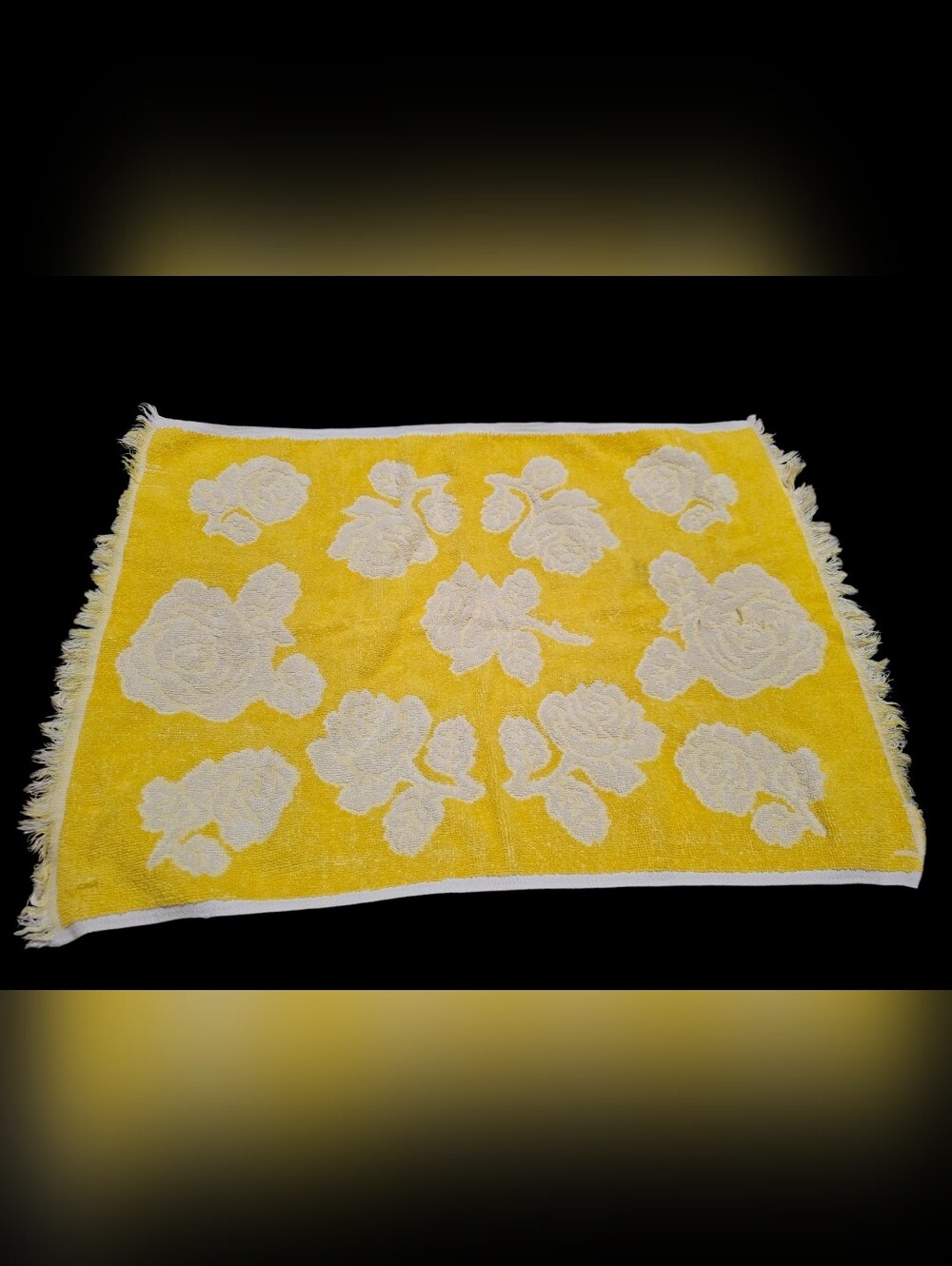 Vintage | Yellow Fringe Hand Towel